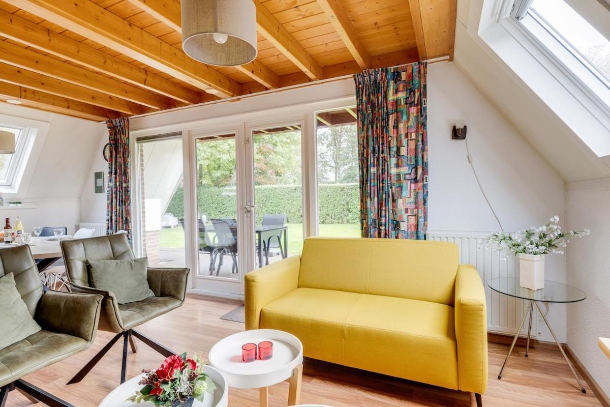 Kleine Zanglijster I Prachtig Huisje Nabij Bosrand Zwiggelte Экстерьер фото