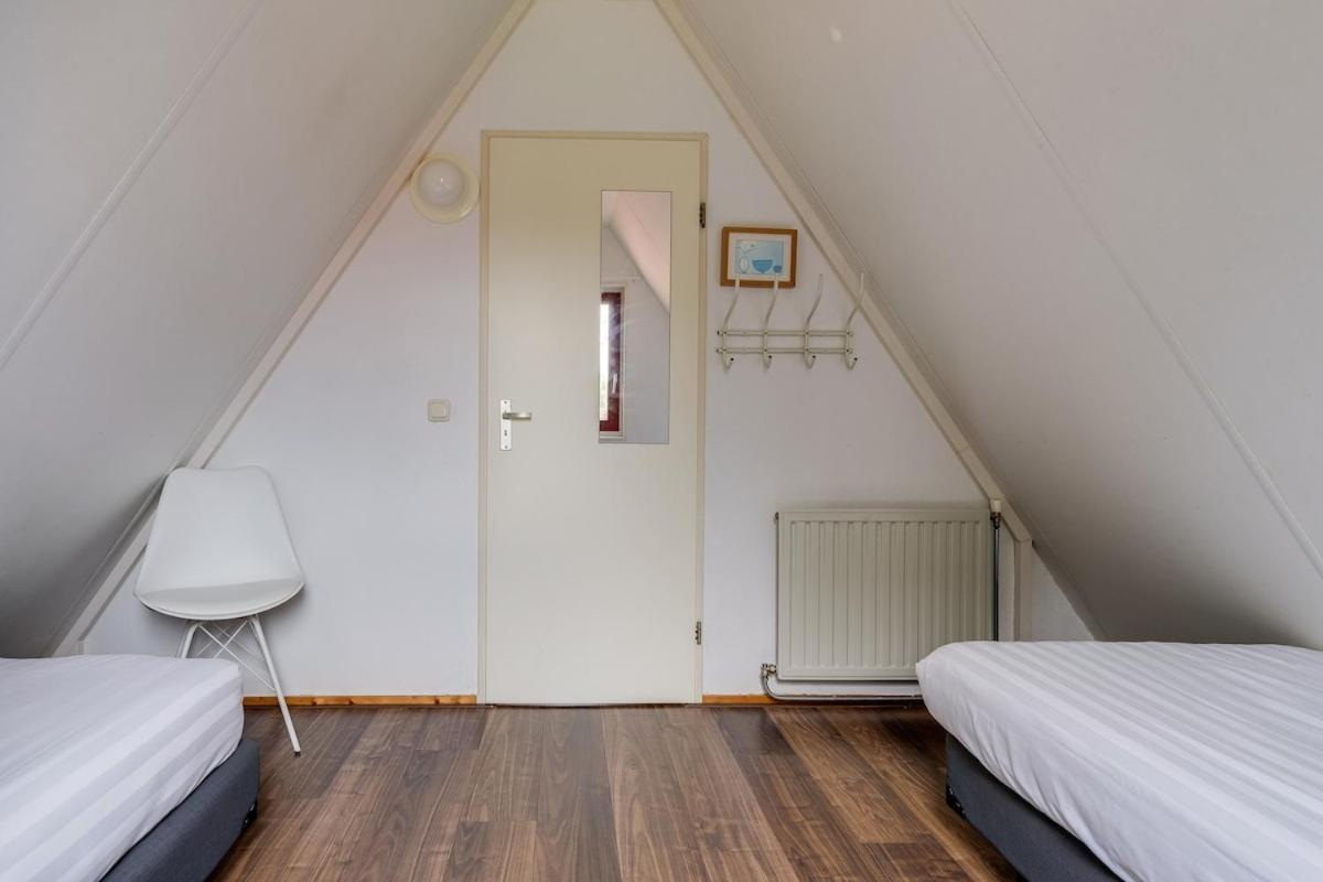 Kleine Zanglijster I Prachtig Huisje Nabij Bosrand Zwiggelte Экстерьер фото